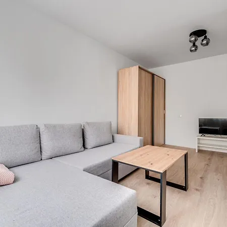 Plac Orlat Lwowskich 7 By Homeprime شقة
